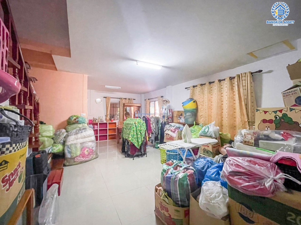 *****ทาวน์เฮ้าส์มือสองย่านนนทบุรี ม.เจ้าพระยา รัตนาธิเบศร์ หลังมุม เนื้อที่ 46.90 ตร.ว. มาพร้อมฟังก์ชัน 2 ห้องนอน 2 ห้องน้ำ บ้านพร้อมเข้าอยู่พื้นที่เยอะบนทำเลดีที่สุด เชื่อมต่อหลายเส้นทาง เพียง 5 นาทีถึง MRT สายสีม่วง "สถานีบางพลู" ใกล้จุดขึ้นทางด่วน "กาญจนาภิเษก"